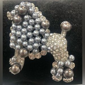Gray Pearl Poodle Dog Puppy Animal Brooch Pin with Rhinestone